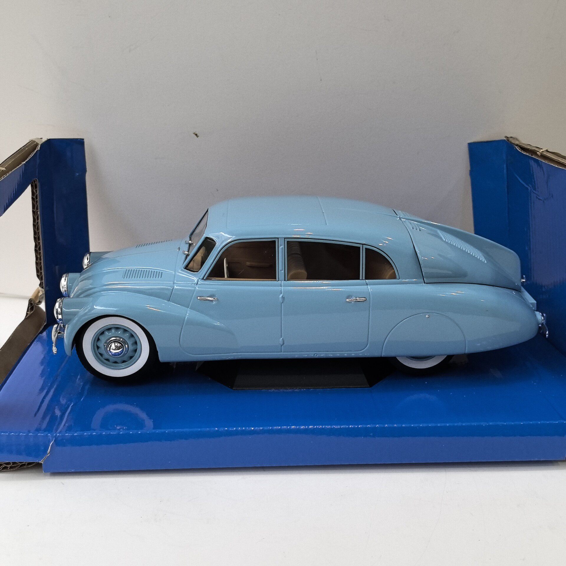 MCG Diecast 1/18 Ölçekli TATRA - Vintage Collectibles incelemesi ve fiyatı